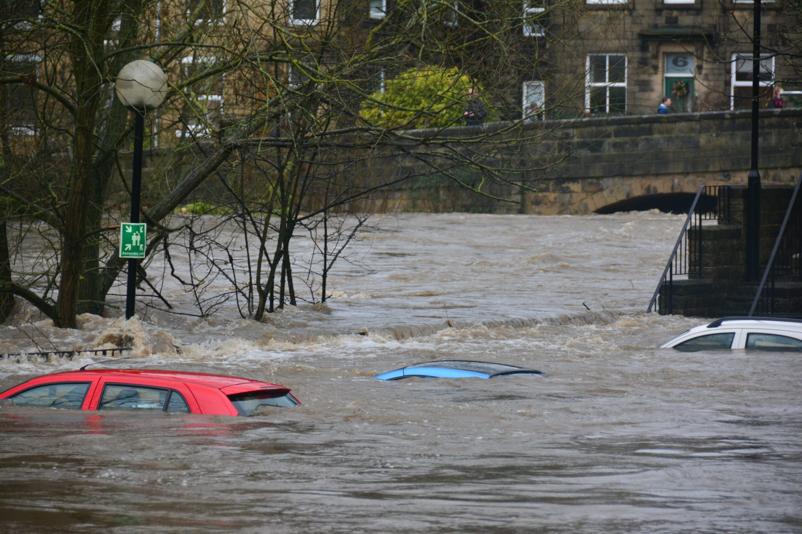 Hochwasser Symbolbild
