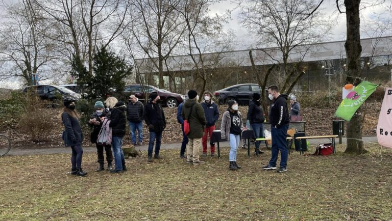 Stadträt*innen unterwegs gegen Rechts