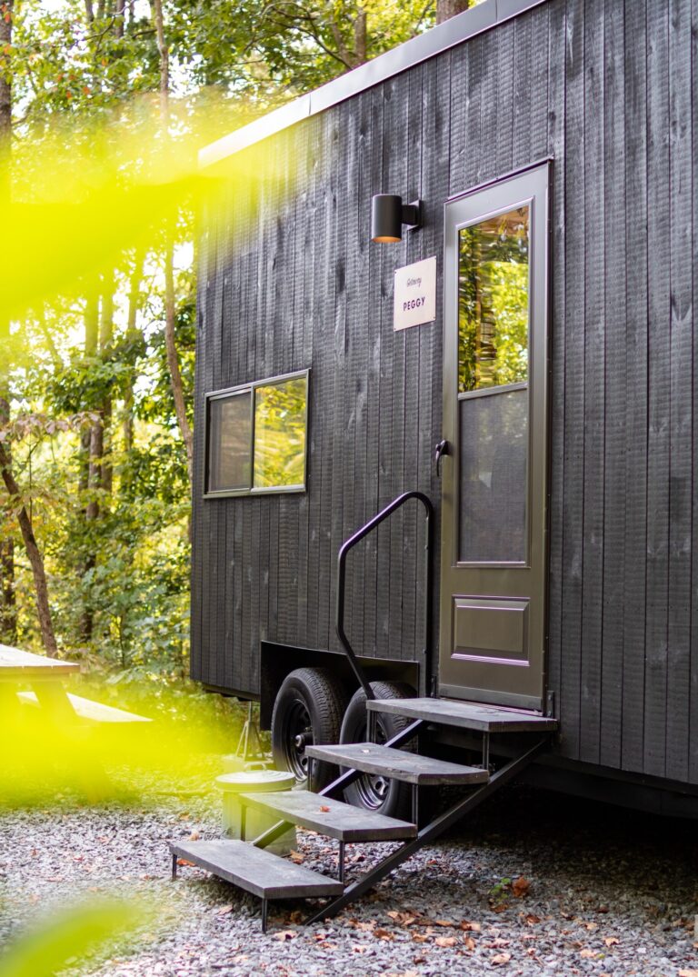 Turnerbund-Gelände vorübergehend für Tiny Houses nutzen